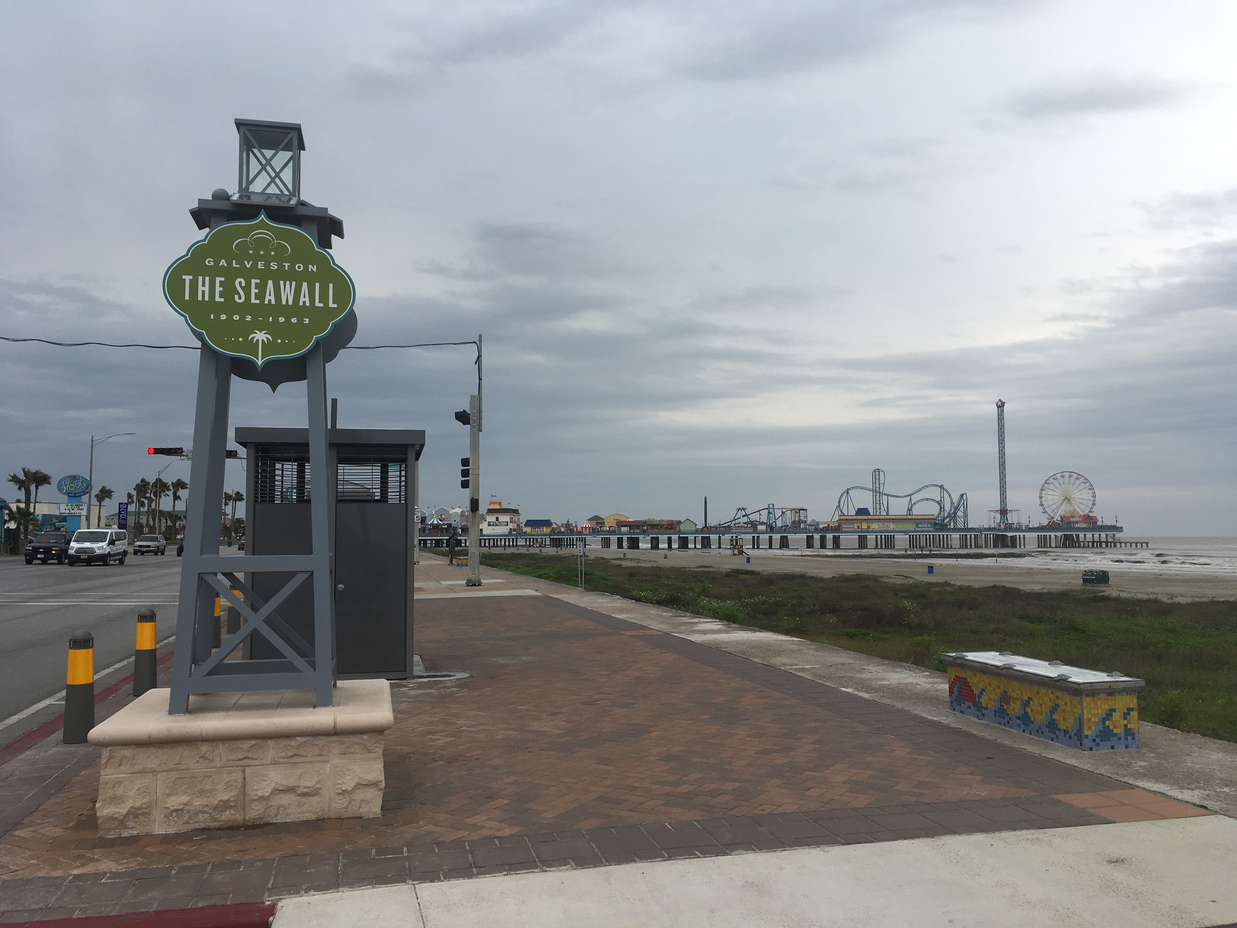 Places to go with kids: Pleasure Pier from the Seawall in Galveston.