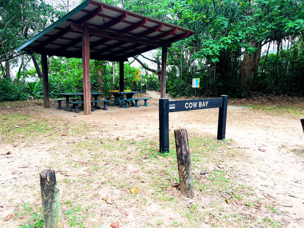 Picnic shelter at the entrance to Cow Bay Beach.